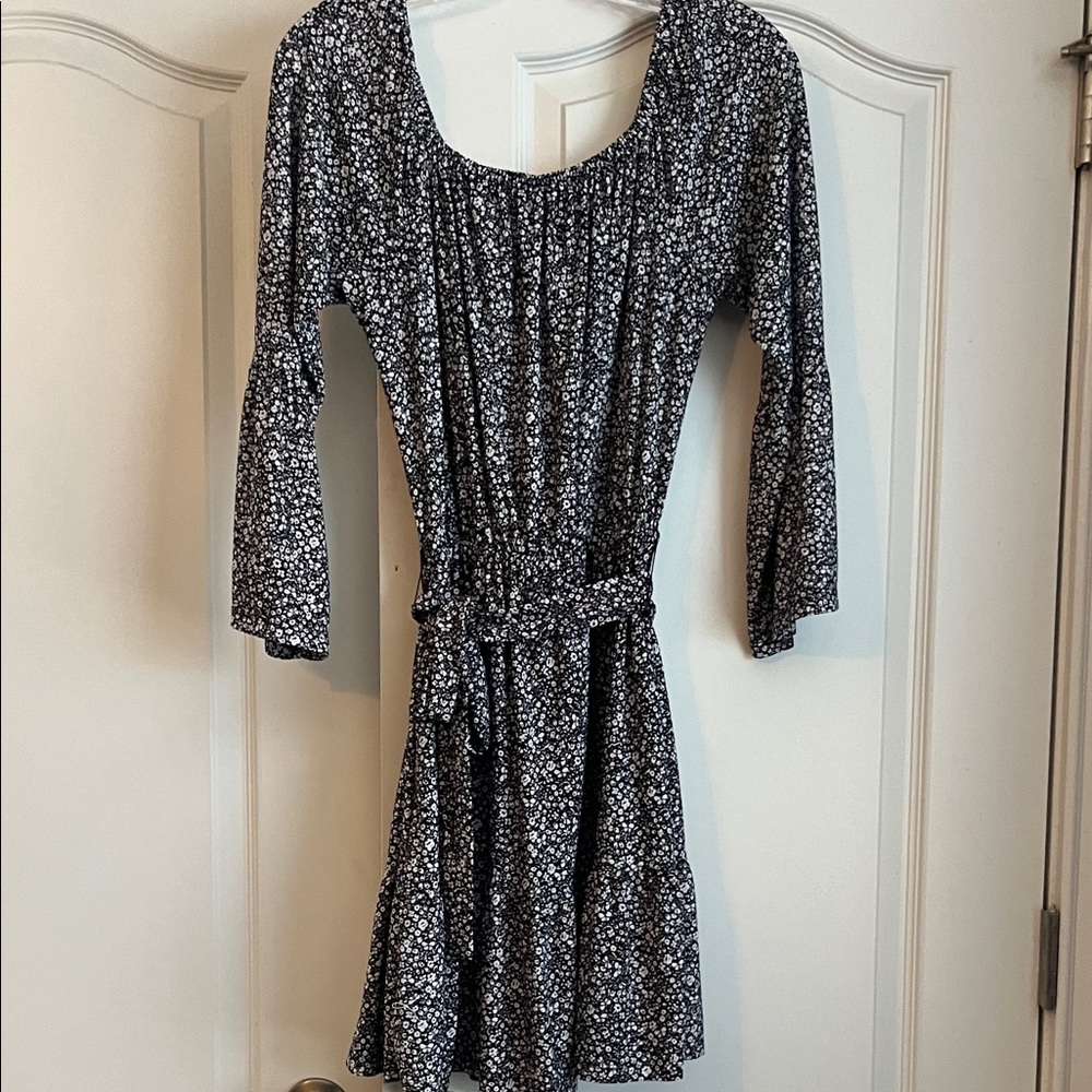 Michael Kors Black and White Floral Long Sleeve Dress